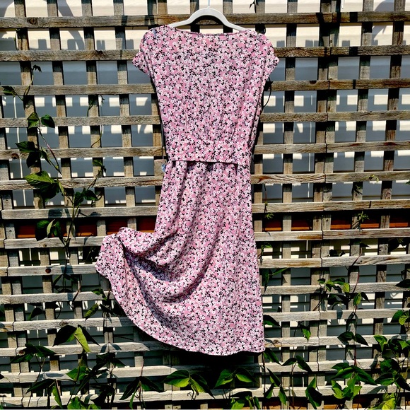 Max Studio pink floral dress - Picture 2 of 3
